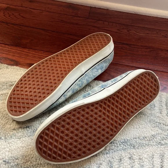 Vans Sneakers - Picture 2 of 4